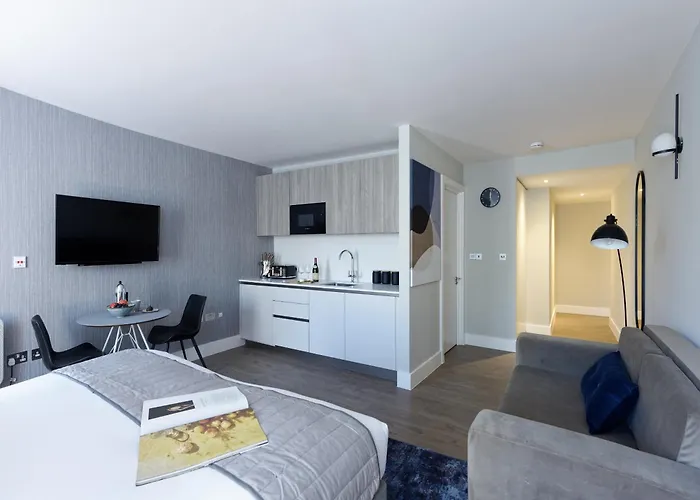 Oxford Street Fitzrovia Apartments By D'Montrio London