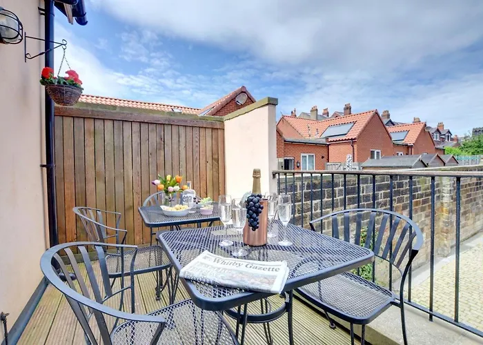 3 Bed In Whitby Oc-W088 Villa