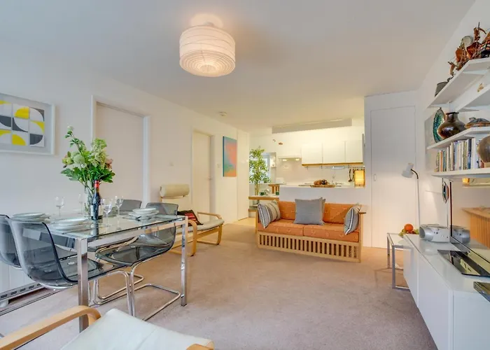 2 Bed In St Ives Oc-Redc4 Apartment