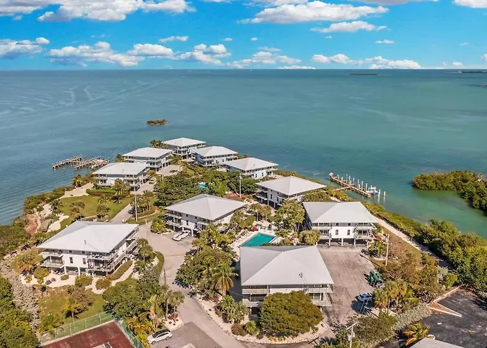Gulf Pointe Paradise II Marathon