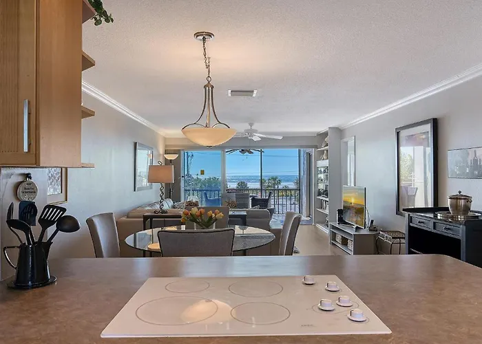 Crescent Royale Condominiums 311 Siesta Key