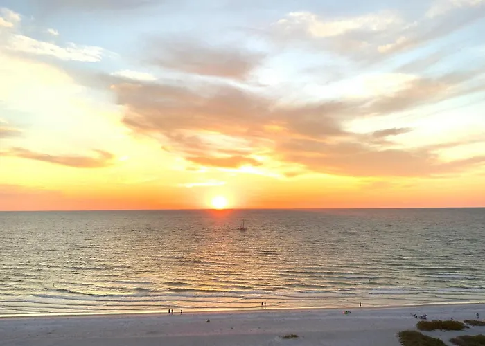 Crescent Royale Condominiums 311 Siesta Key