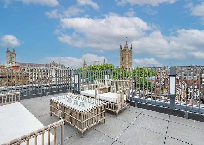 Westminster Apartments By D'Montrio London