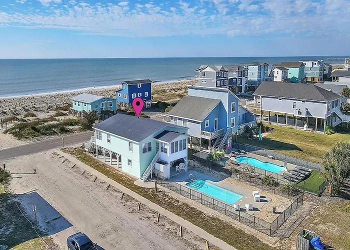 Family Tides! Steps To Sand, Pool! Fun For All! Oak Island