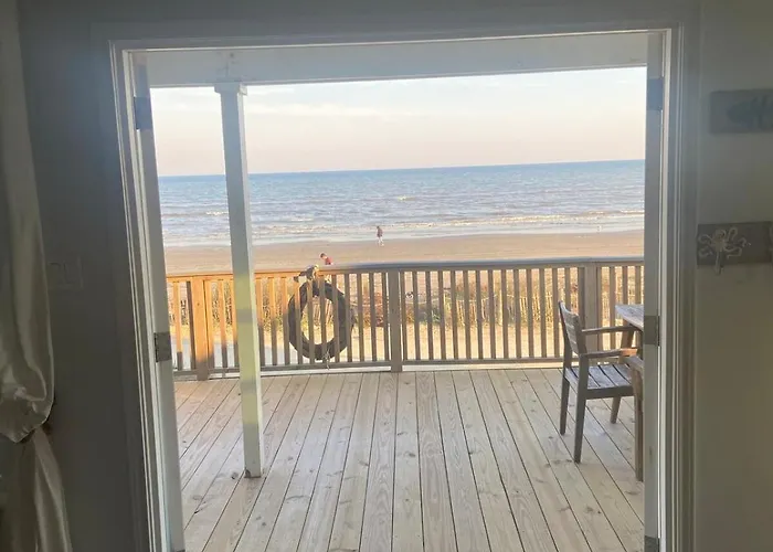 Bermuda Beach Beachfront Home Galveston