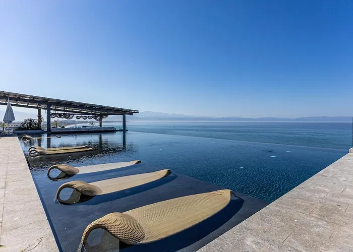 New Luxury 3 Bedroom Condo Udara - Beach - Pool - Spa Bucerias