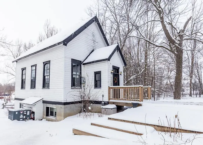 Strathmere Country Retreat Ottawa