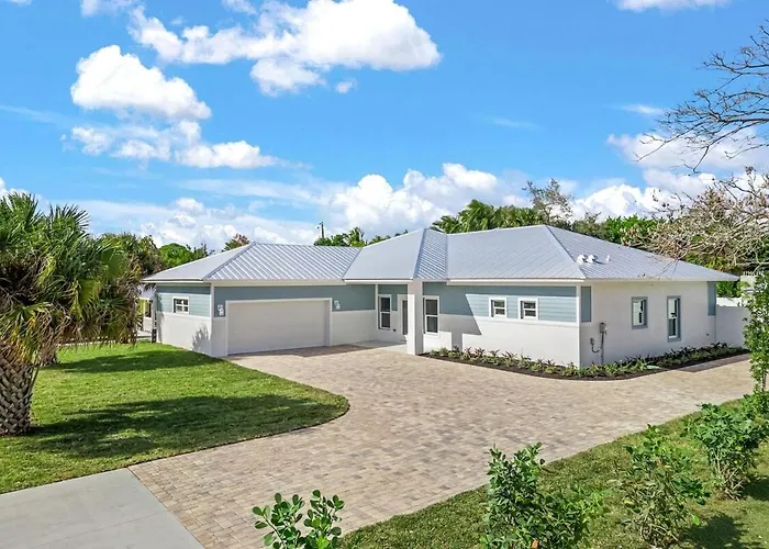 Diamond Sands Epic Mini Golf Guest House Jensen Beach