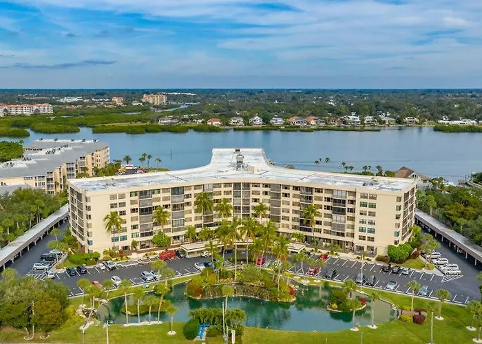 Harbor Towers- 514 Villa Siesta Key