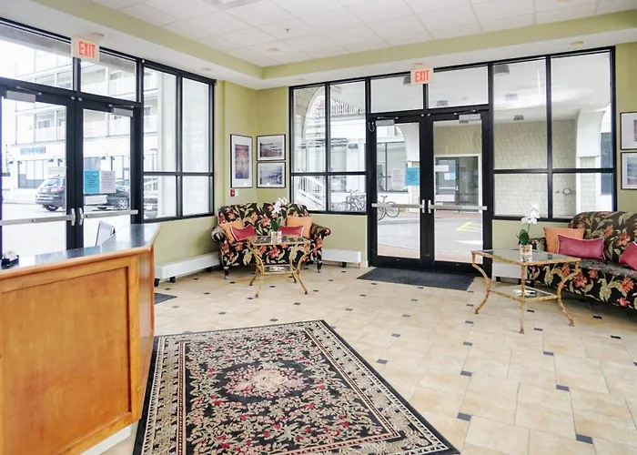 Grand Victorian #403 By Bayley Vacation Rentals Old Orchard Beach