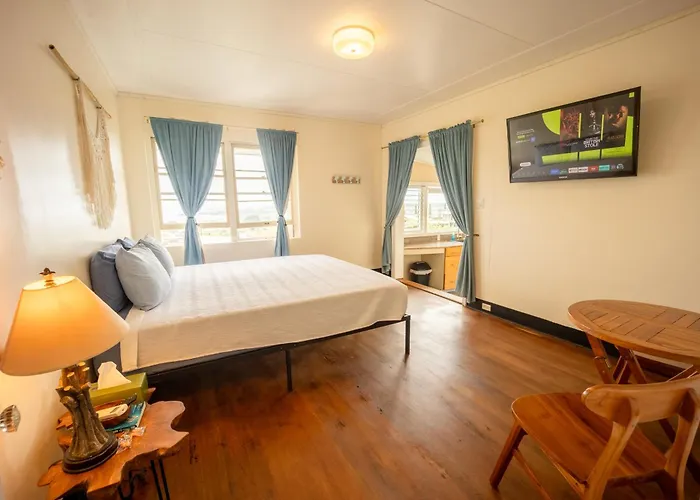 Hilltop Legacy Vacation Rental Hilo