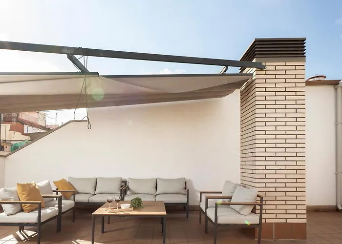 Feelathome Plaza Apartments Barcelona