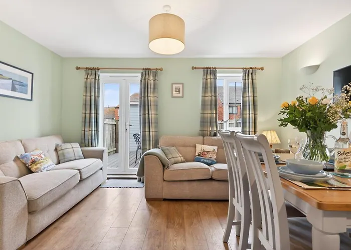 2 Bed In Whitby Oc-W502 Villa