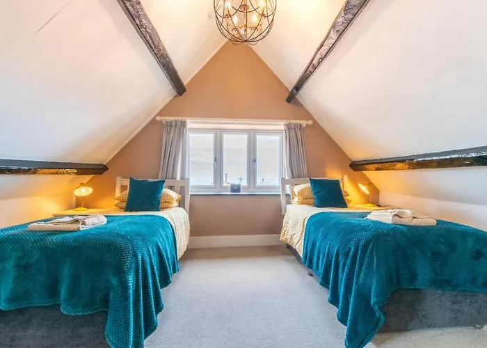 2 Bed In Whitby Oc-W322 Villa