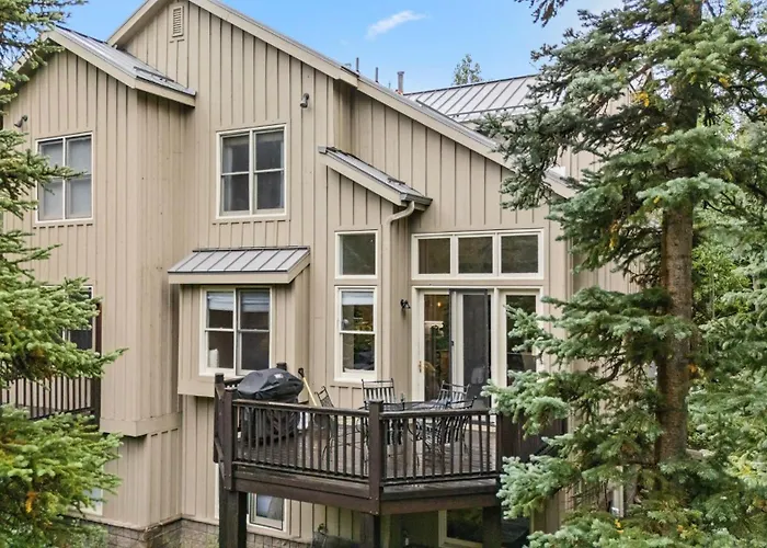 Luxurious Peak 8 Lodge 4Bdr Near Slopes With Private Hot Tub Breckenridge