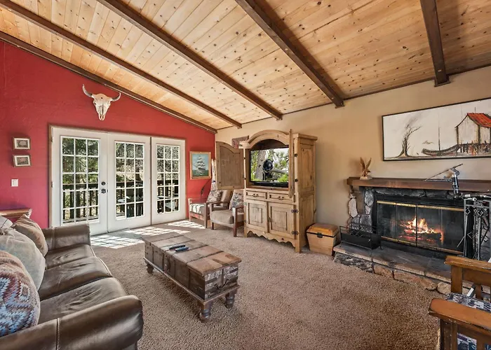 Lunar Lodge - Great Cabin With An Amazing View! Big Bear Lake