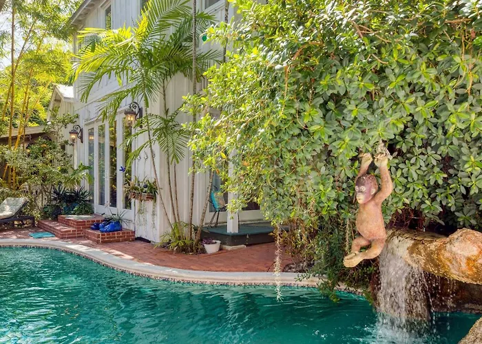 Tennessee Williams By Avantstay Funky Design Pool Key West