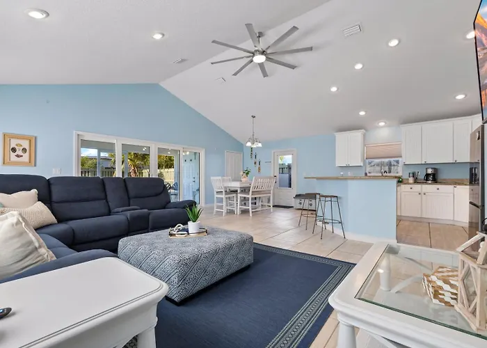 200 Madison Avenue Villa Cape Canaveral