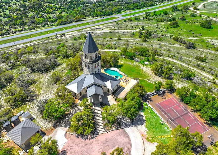 Lighthouse Hill Ranch - Lighthouse Villa Johnson City