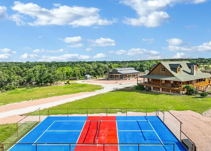 Rustx Ranch Unit 5- Getaway Villa Wimberley
