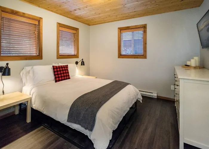 Surfers Guesthouse Tofino