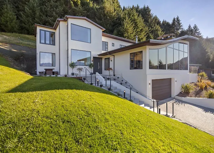 Vanda Heights Queenstown