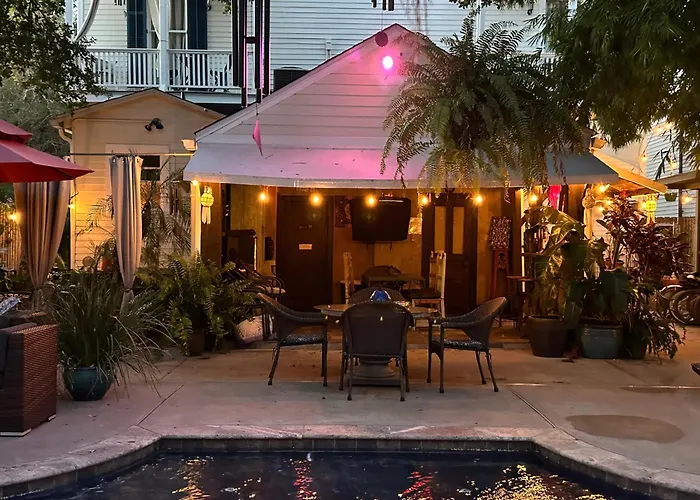 The Dragonfly Treme-Historic Guesthouse-Near French Quarter New Orleans