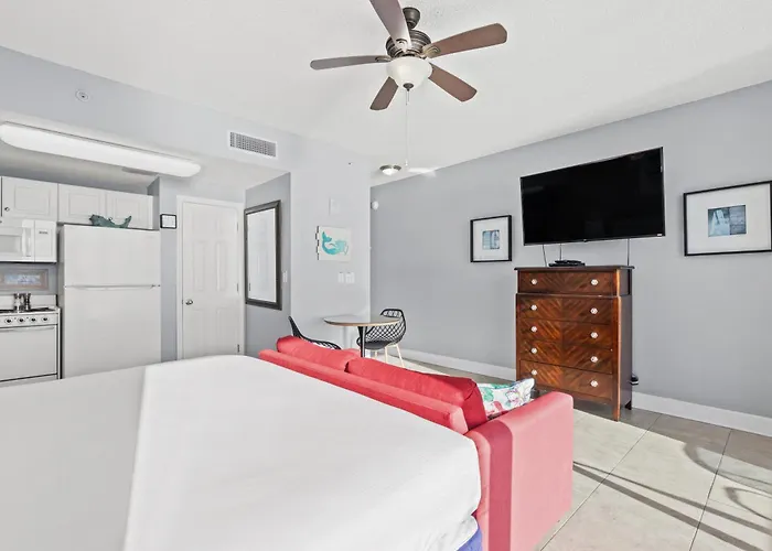 Official Majestic Beach Resort T1-1612 Studio Panama City Beach