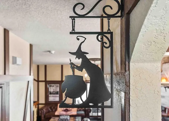 Harry Potter House At Regal Palms Resort - Sage Vacations Davenport