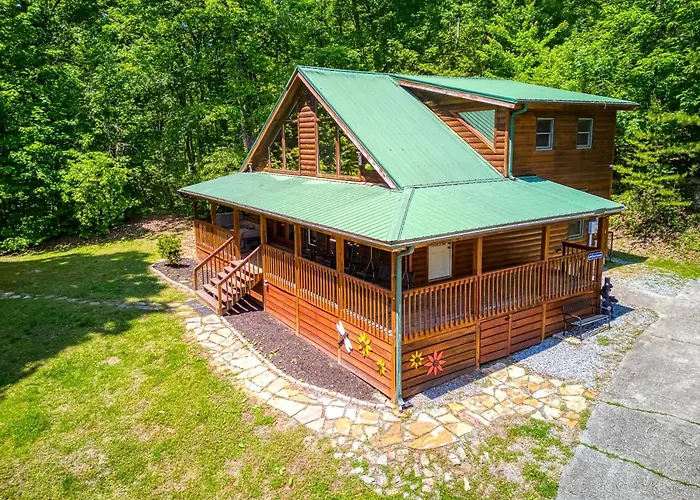 Sweet Seclusion, Hot Tub, Air Hockey, Wifi, 560 Free Tickets Each Paid Day Villa Sevierville