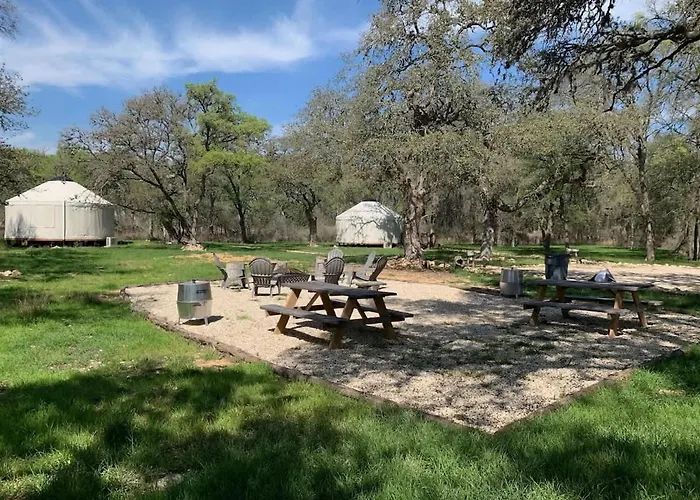 Ot 3515H Texas Yurt Haus Horned Frog Villa New Braunfels