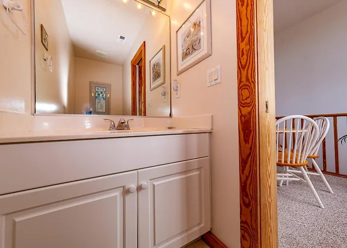 Rookery - Corolla, Whalehead, 395 Yds To Beach, Ocean View, Pool, Hot Tub, Pets Ok, Flex Stays
