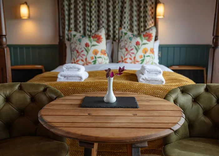 Monkstadt 1745 Restaurant With Rooms Portree
