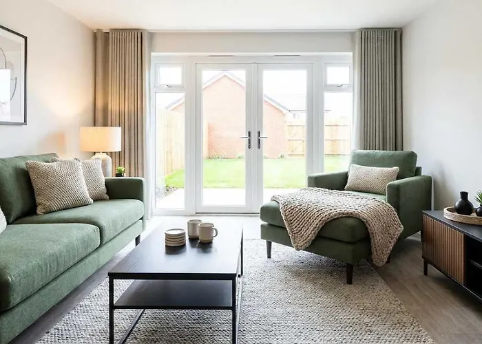 Beautiful Brand New 3 Bedroom City Centre House With Garden Derby