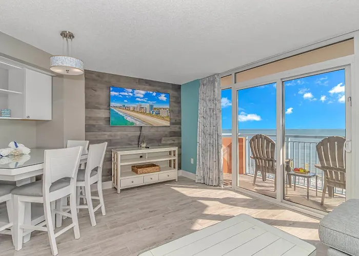 Immaculate! Beautifully Renovated Oceanfront 1 Bedroom Suite - Sleeps 4! - Roxanne Towers Unit 804 Myrtle Beach