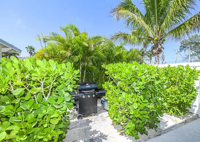 Bay Breezes At Bayside Bungalow Anna Maria