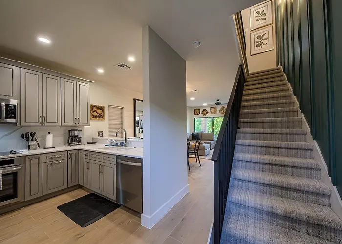 Cw C208 The River Haus At Camp Warnecke Estates New Braunfels
