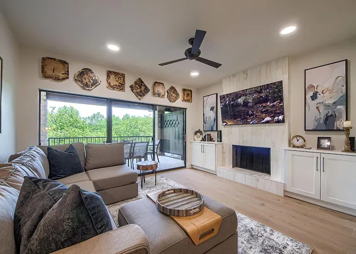 Cw C208 The River Haus At Camp Warnecke Estates New Braunfels