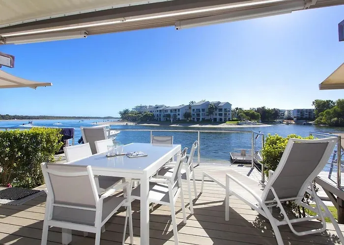 Driftwood 4 Barbados Crescent 9 Villa Noosa Heads