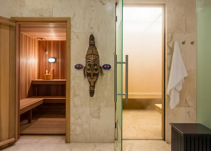 The Luxe Bali - Luxury 3 Bedroom Cliff Ocean Edge Villa Uluwatu