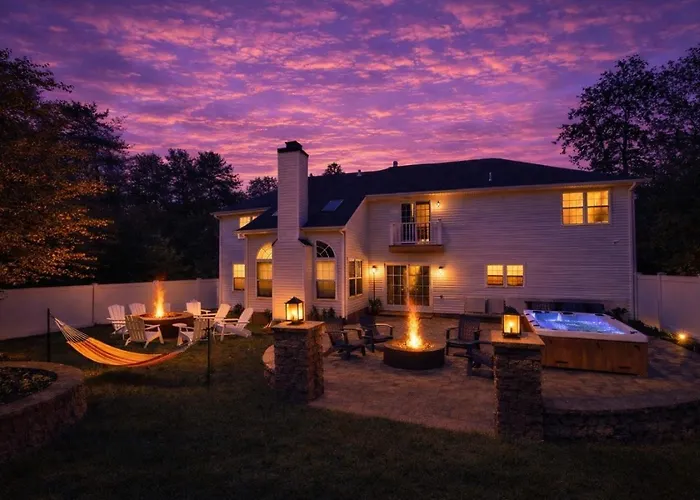 Luxury 5Br Retreat - Hot Tub - Game Room - 2 Fire Pits East Stroudsburg
