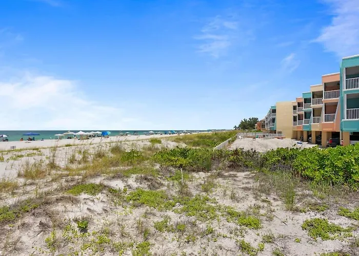 Bradenton Beach Club #13