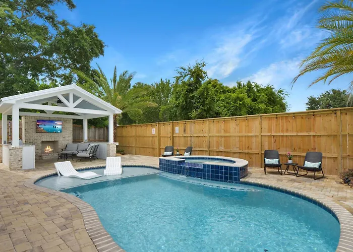 Island Attitude Villa St. Simons Island