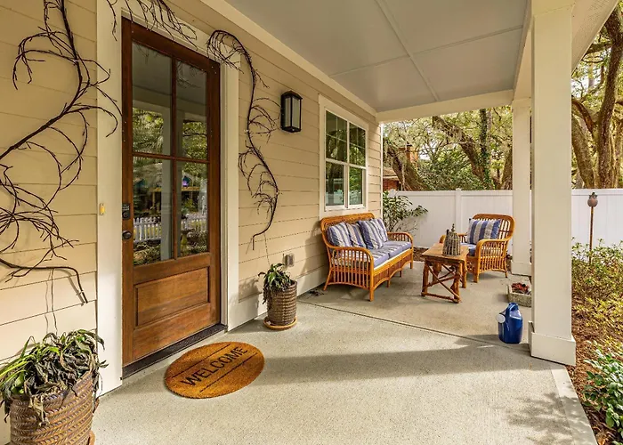 Oak Isle Cottage St. Simons Island