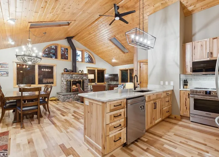 Whispering Pines Villa Whitefish