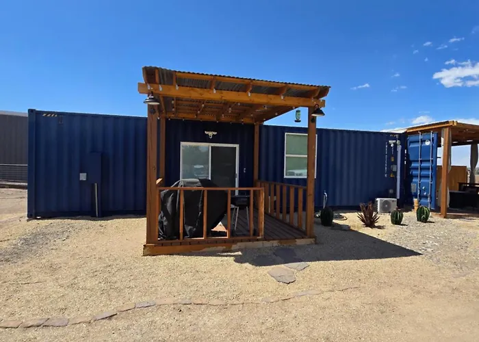 Serene Desert Oasis Hot Tub, Fam Friendly! Las Cruces