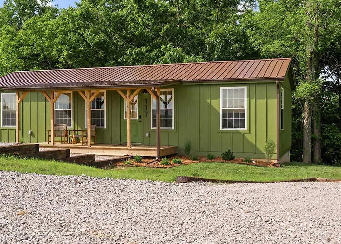 The Lodges At Eden Reserve - Pet Friendly Cabins Near Ark Williamstown