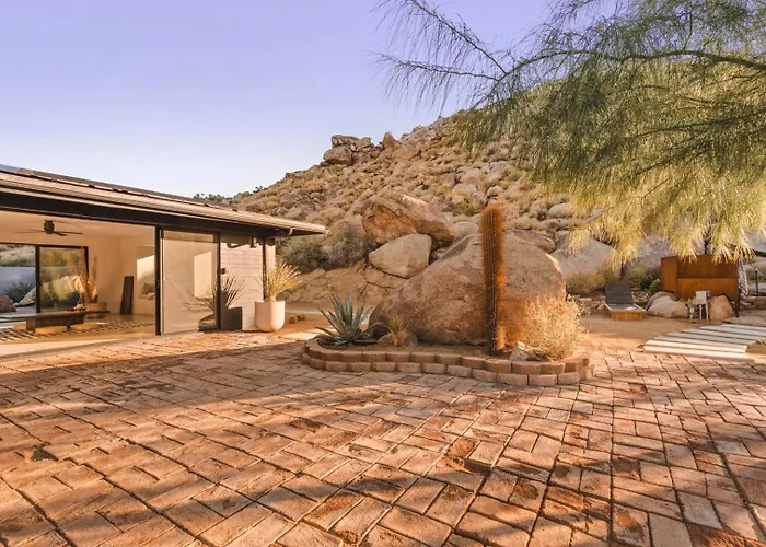Villa Kuro - Serene Escape Joshua Tree