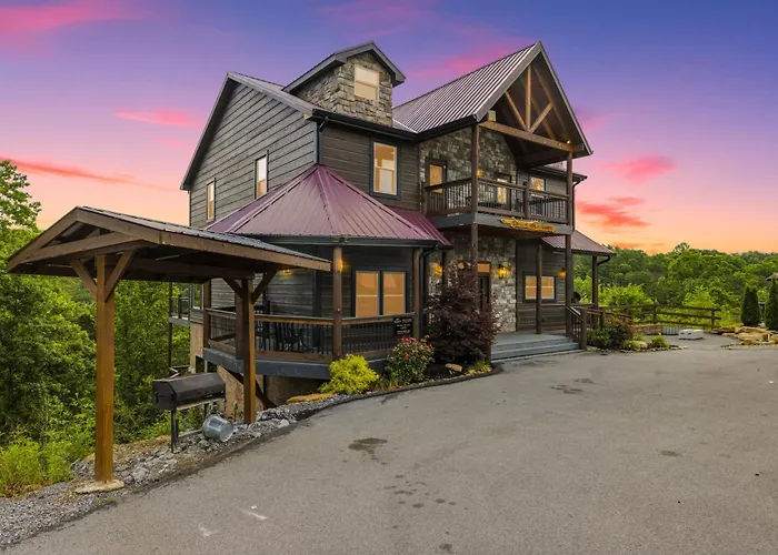 Grand Splash Lodge Cabin Sevierville