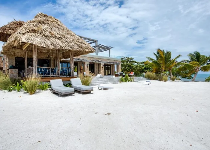 Gladden Private Island Villa Placencia
